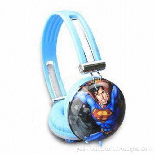 Headphones with 3.5mm Stereo Plug and 20Hz to 20kHz Frequency for DVDs/CDs/MP3/Apple's iPod